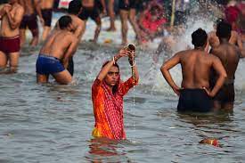 Bagnandosi nel Gange si ottiene la liberazione?